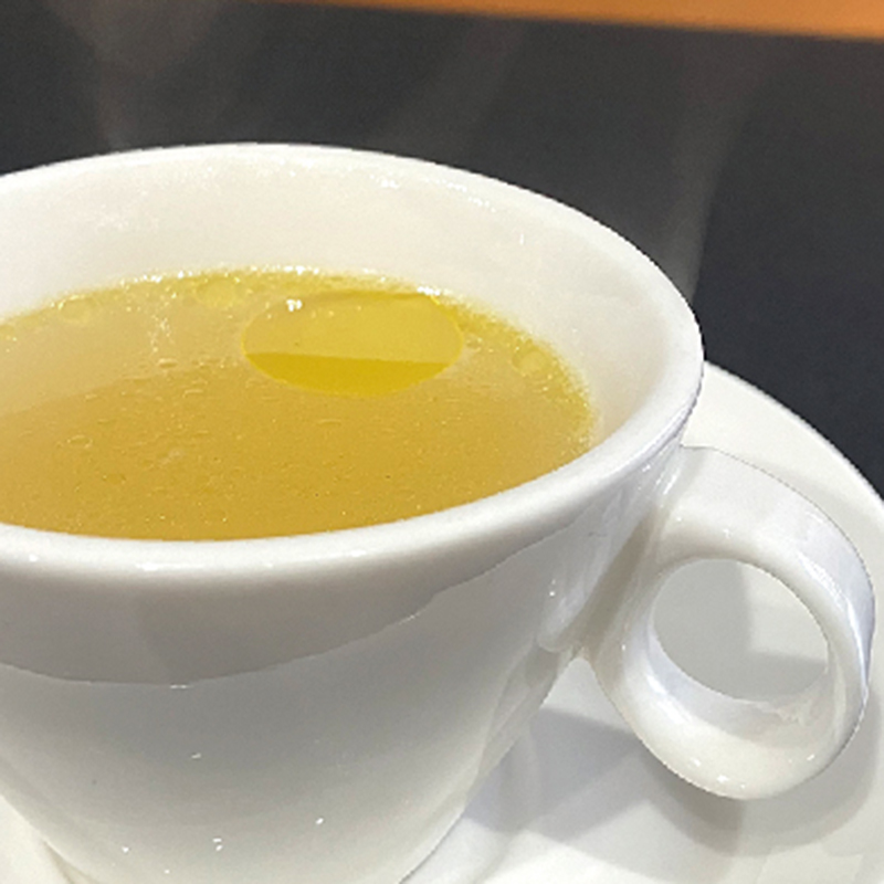 市川トマトのコンソメスープ